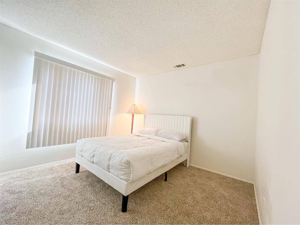 Private Room Avail Now