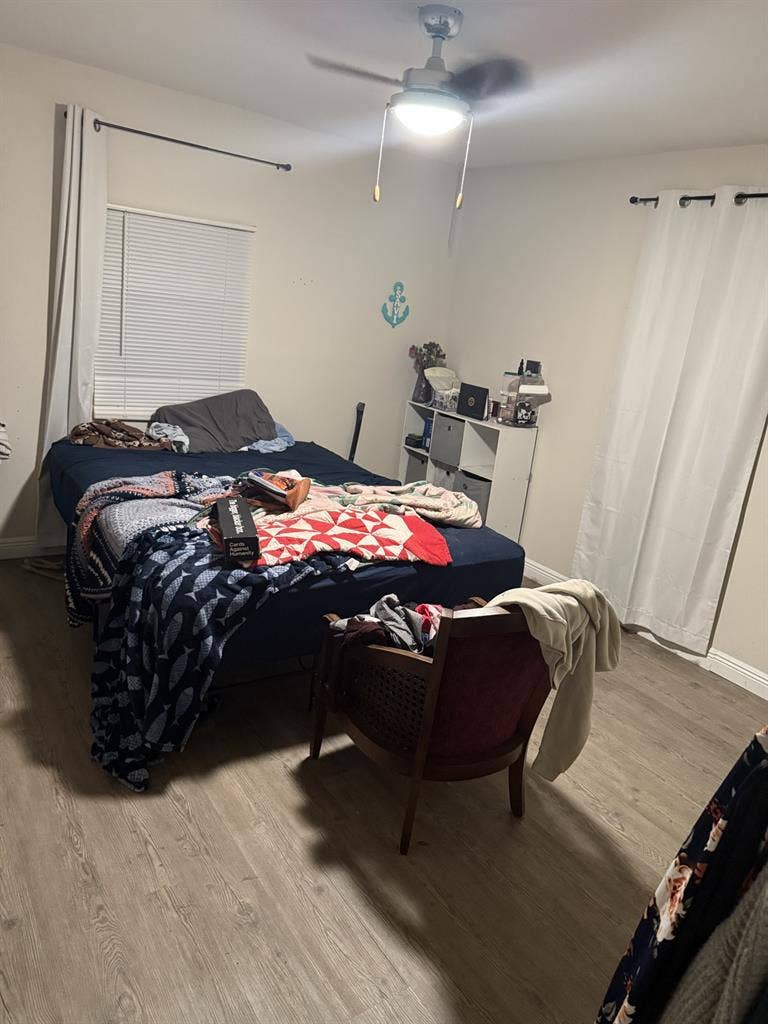 Room for rent in Plant City!