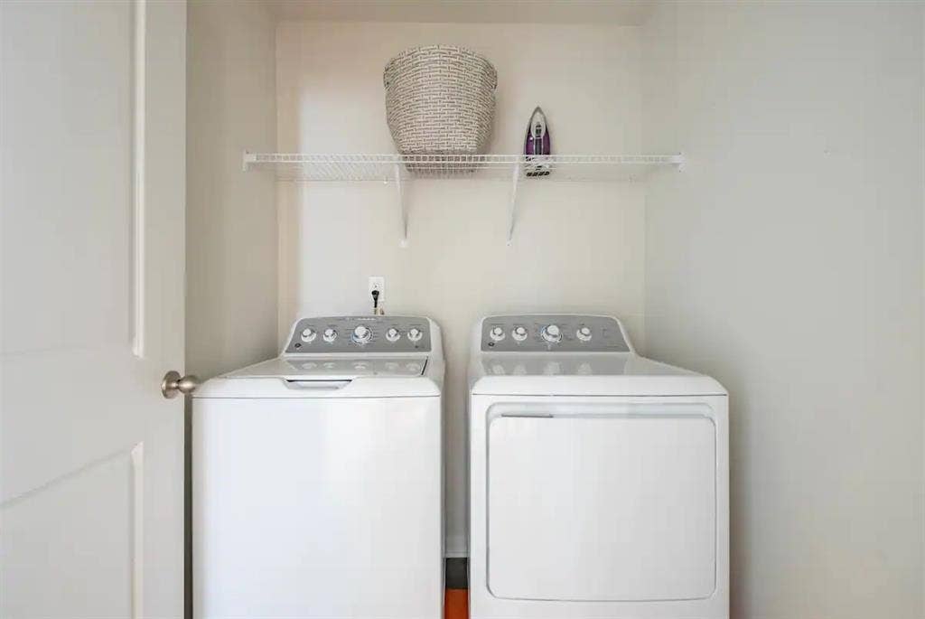 6 BR in Charlotte