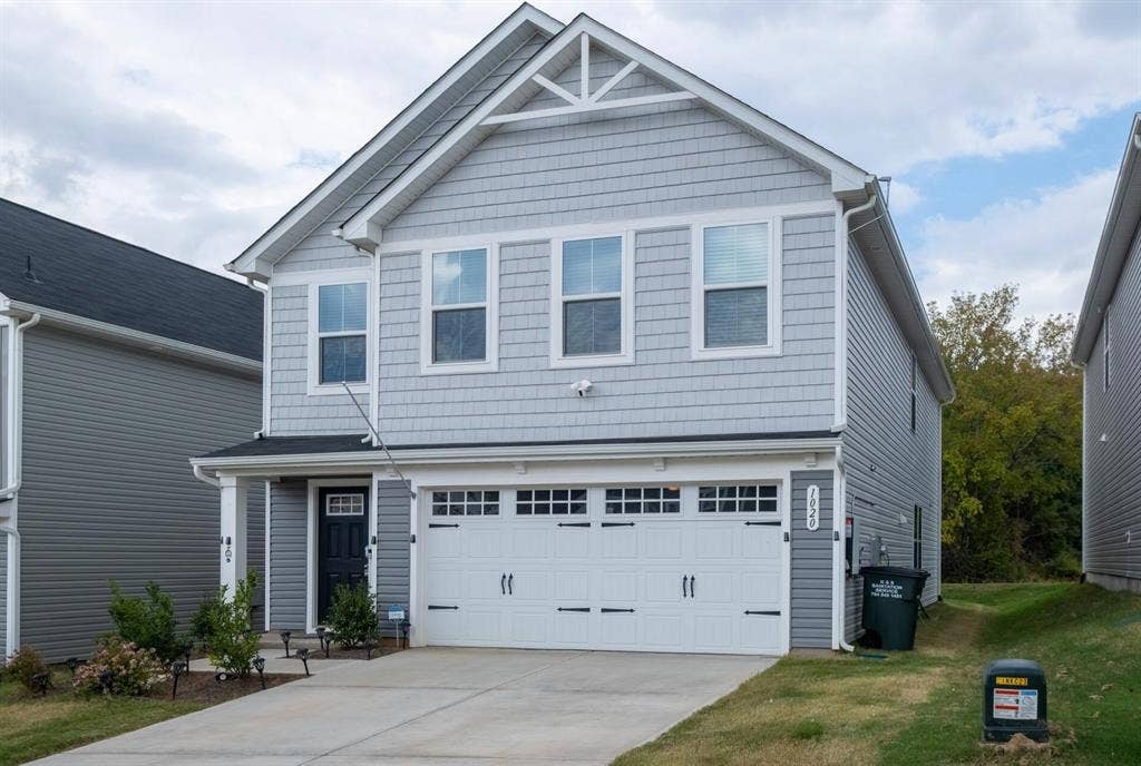 6 BR in Charlotte