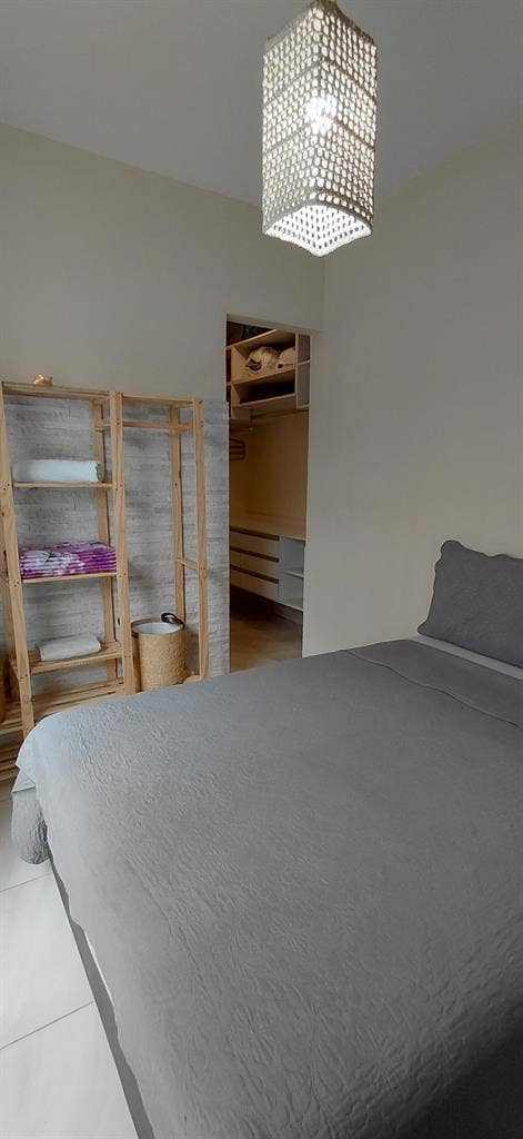 Private Suite Room with Independent