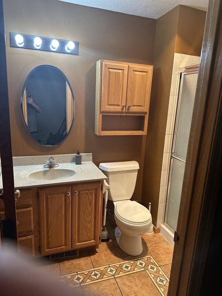 Basement apartment in savage