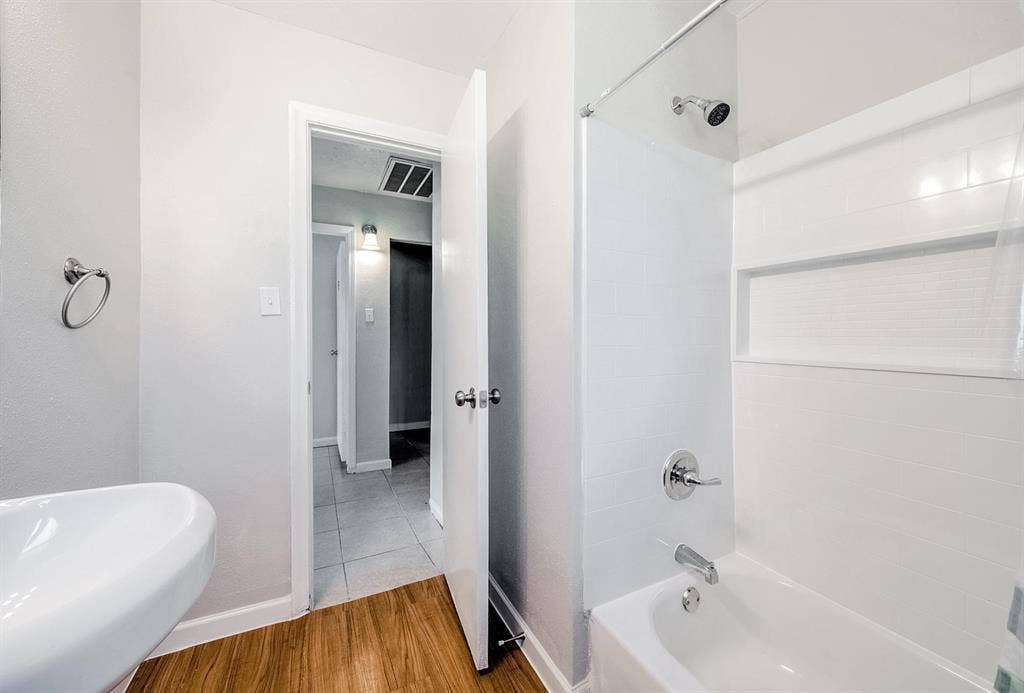 5 BR in Houston