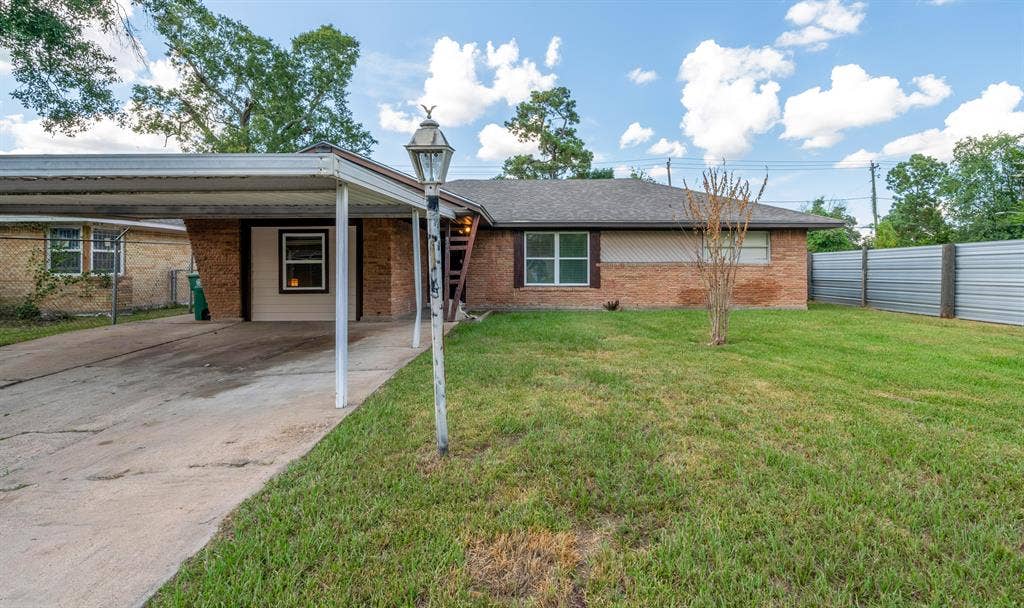 5 BR in Houston
