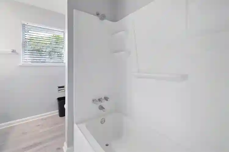 8 BR in Houston