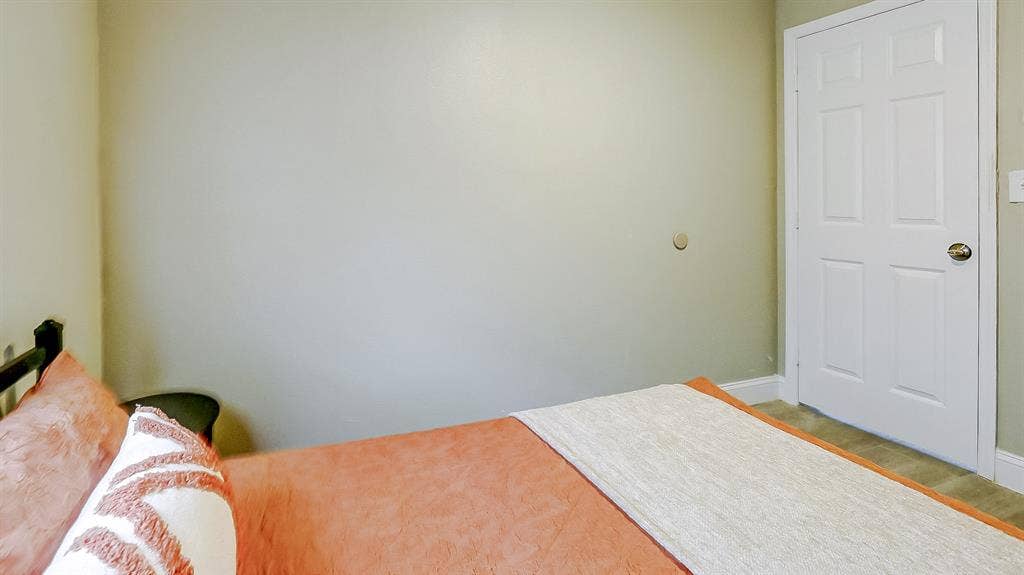 7 BR in Tampa