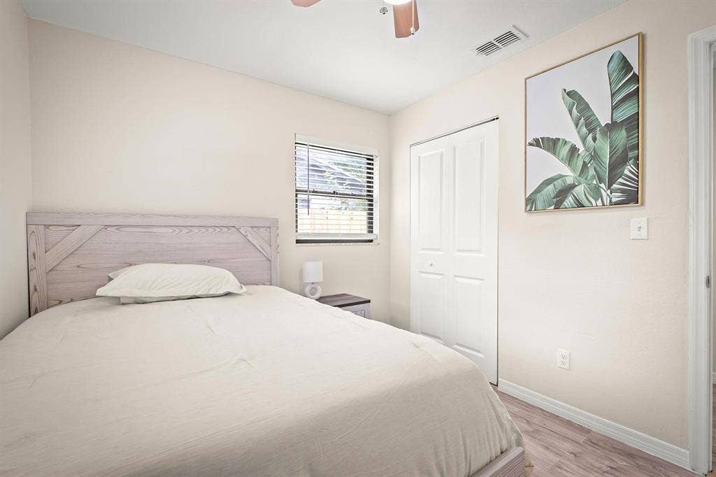 4 BR in Orlando