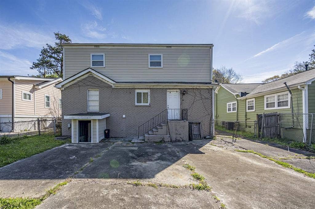 5 BR in Atlanta