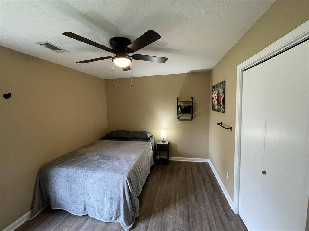 4 BR in Montgomery