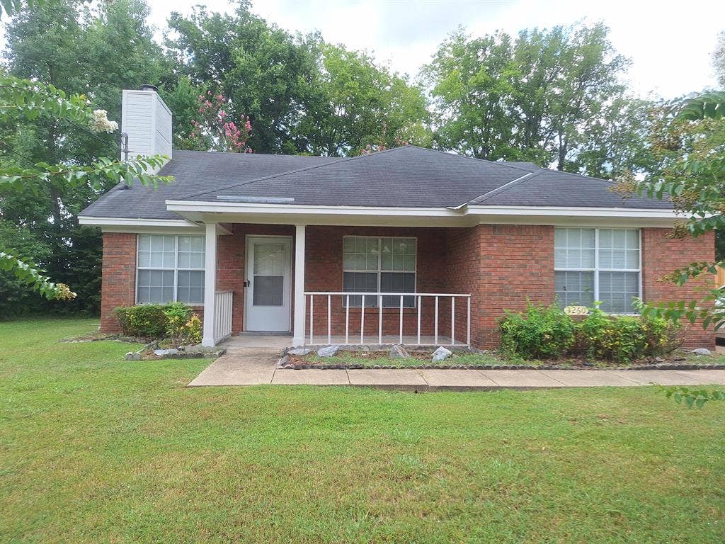 4 BR in Montgomery