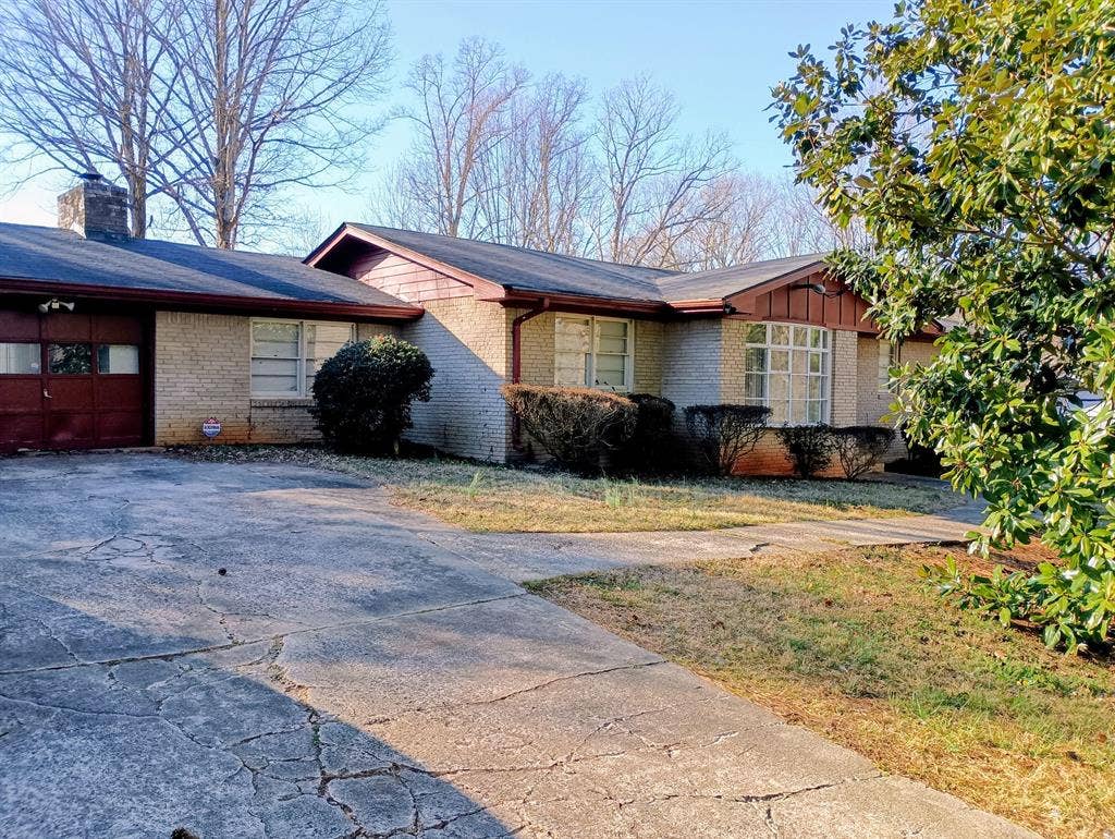5 BR in Atlanta