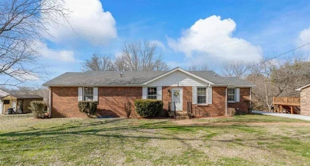 2 BR in Green Hill