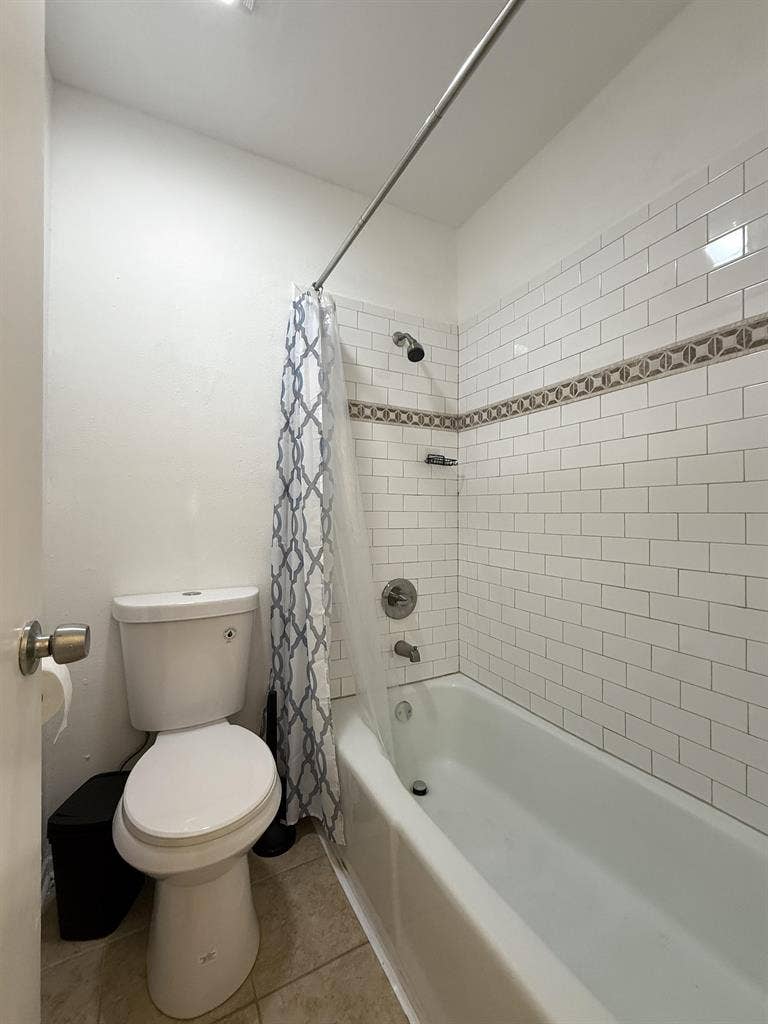 6 BR in San Antonio