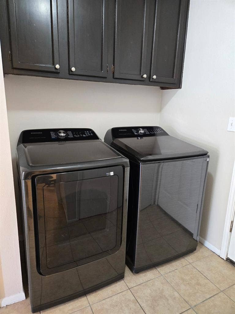 6 BR in San Antonio