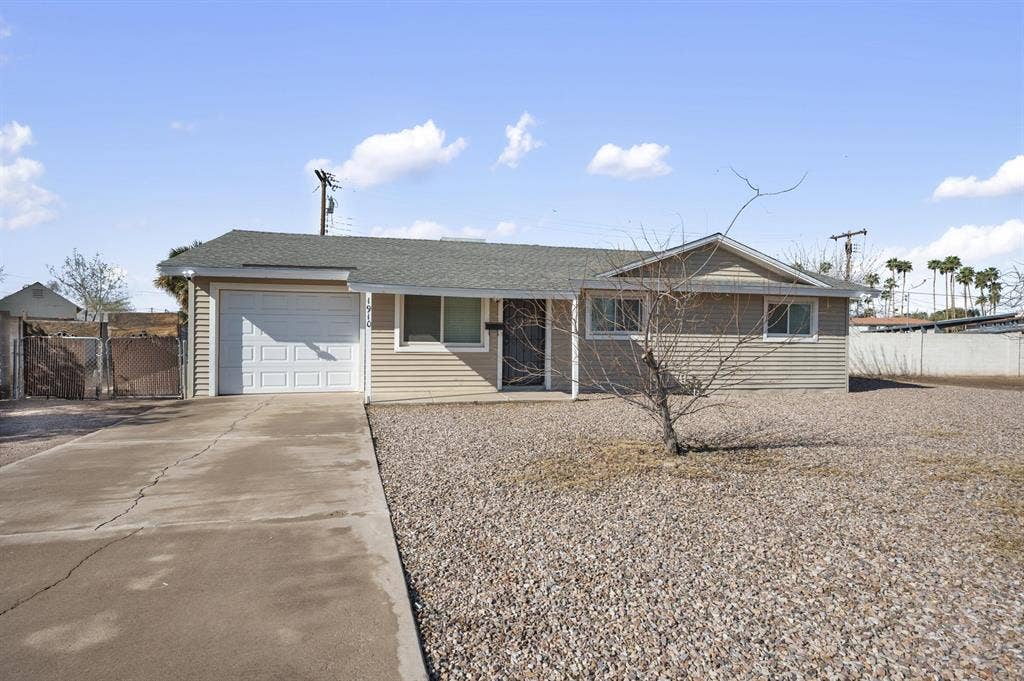 4 BR in Mesa