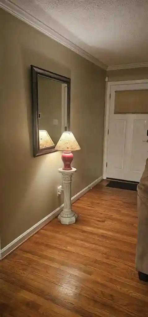2 BR in Pikesville