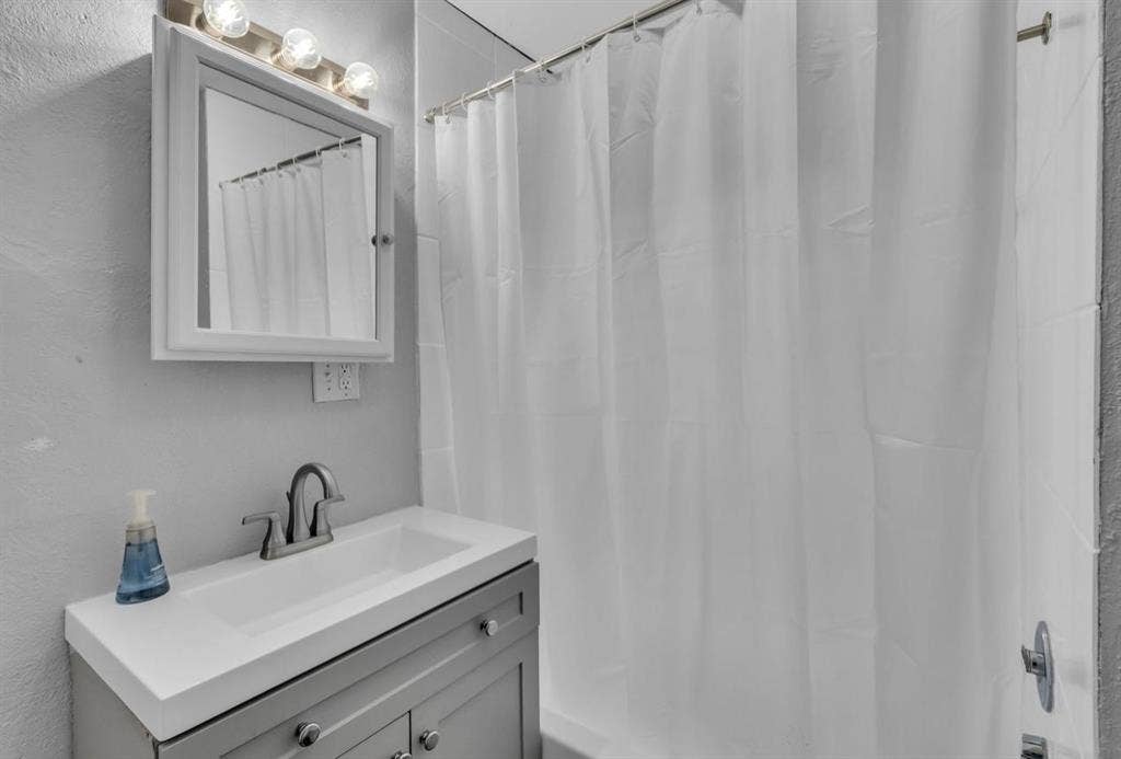 4 BR in Kansas City