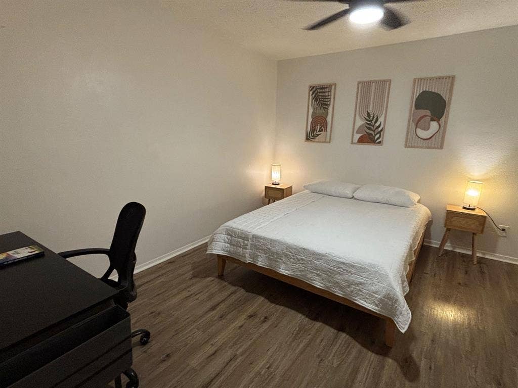 6 BR in San Antonio