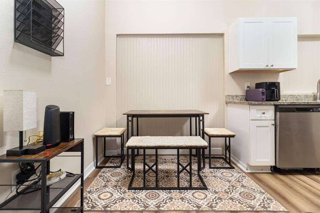 7 BR in Orlando