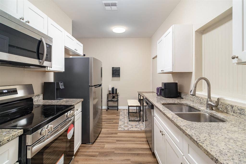 7 BR in Orlando