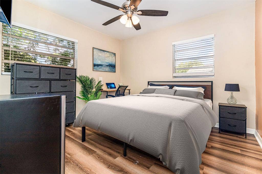 7 BR in Orlando