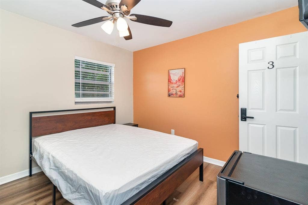7 BR in Orlando