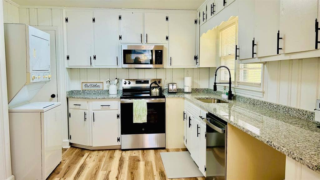 4 BR in Raleigh
