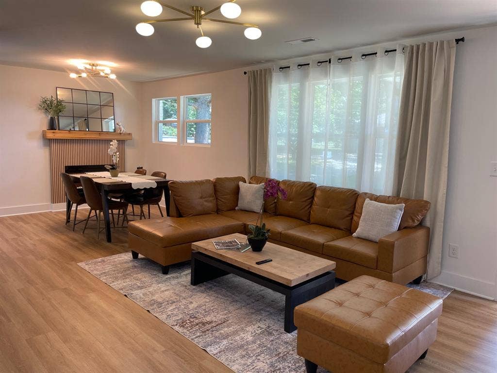 4 BR in Charlotte