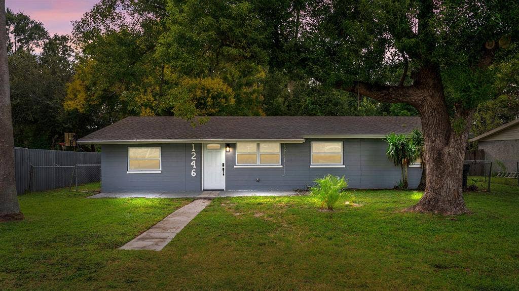 4 BR in Lakeland