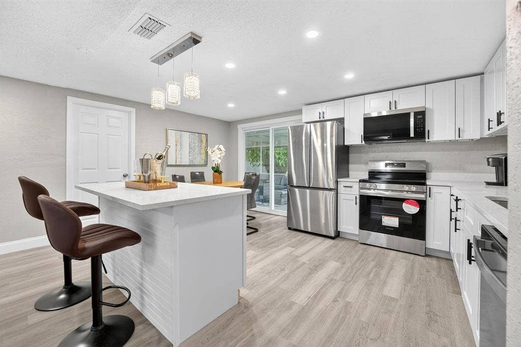 4 BR in Lakeland