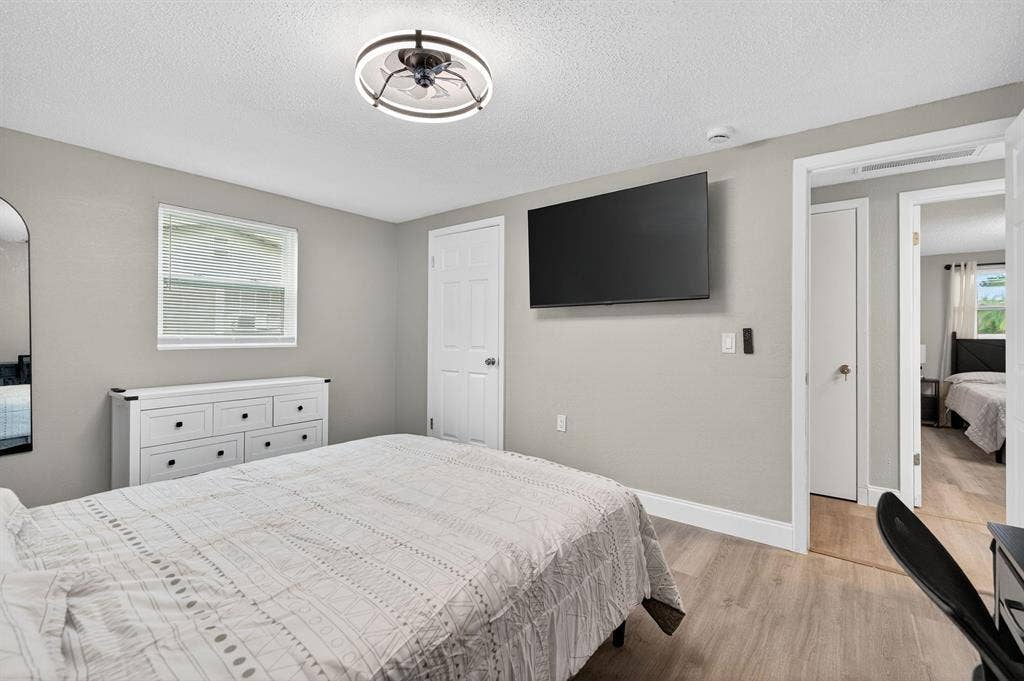 4 BR in Lakeland
