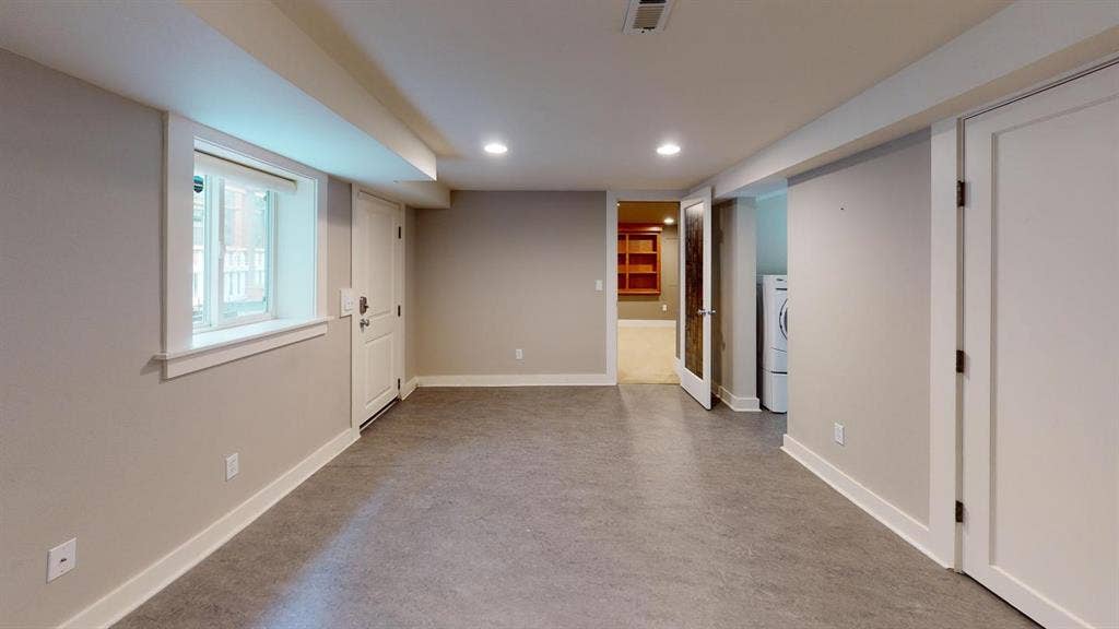 1 BR in Seattle