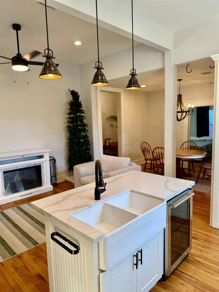 3 BR in Houston