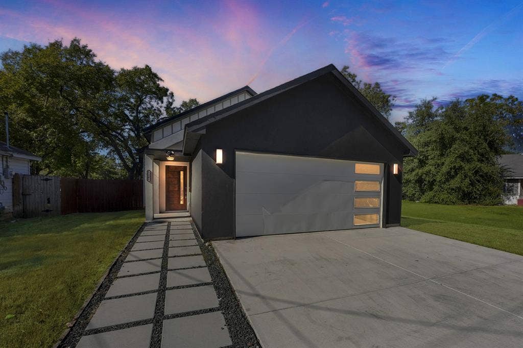 7 BR in Dallas