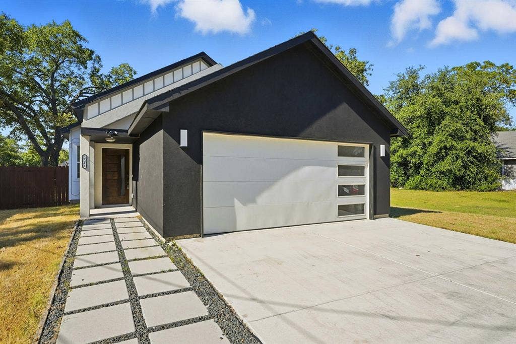 7 BR in Dallas