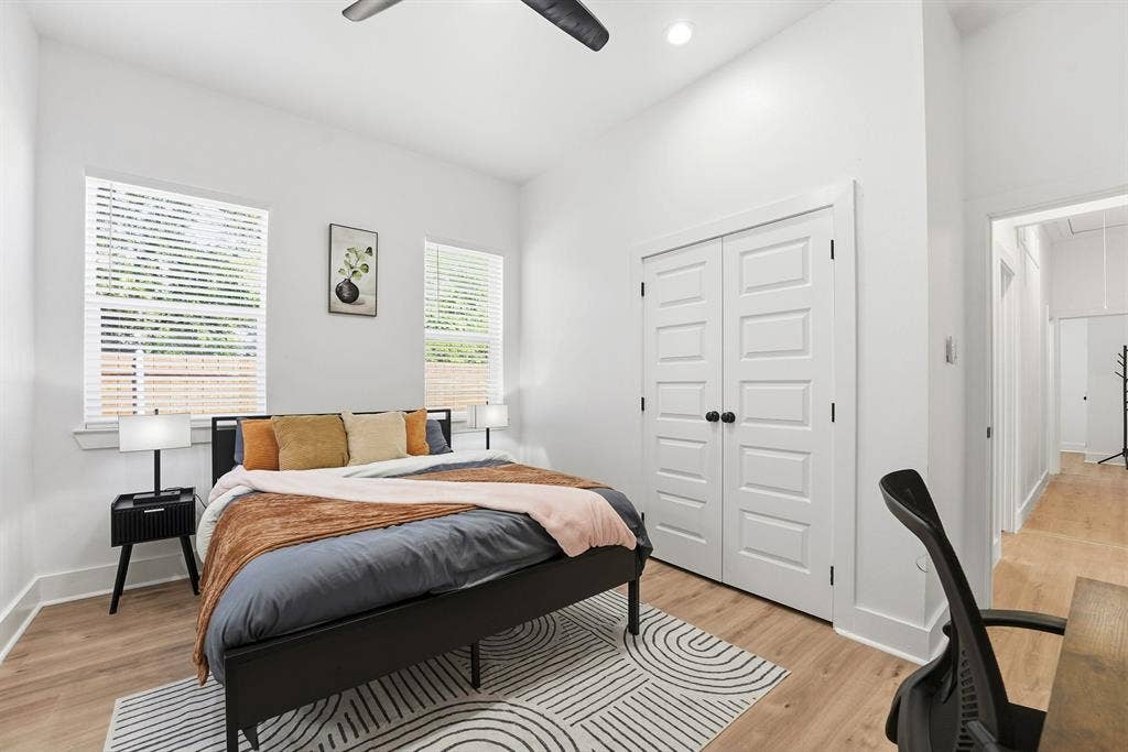 7 BR in Dallas