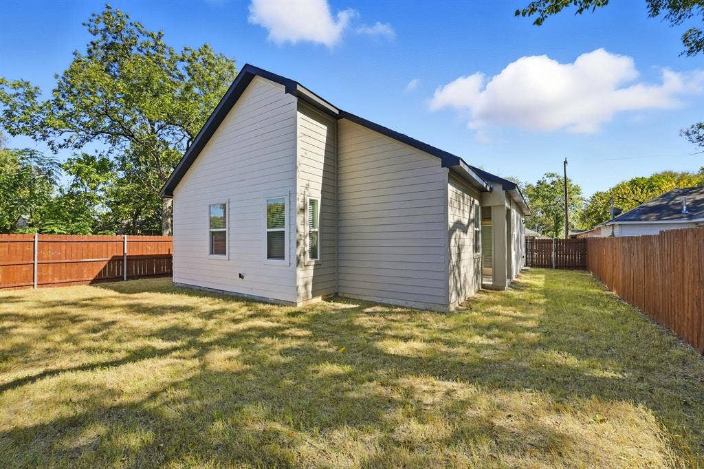 7 BR in Dallas