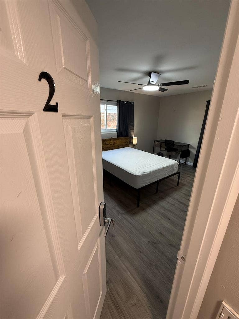 10 BR in Houston