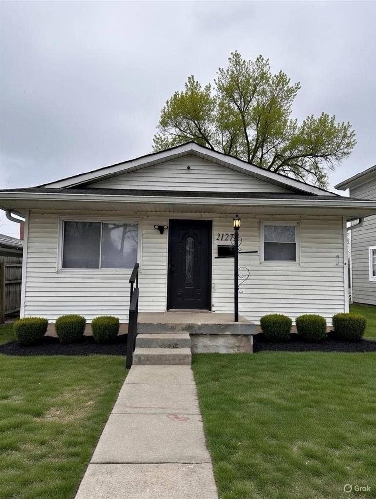 6 BR in Indianapolis