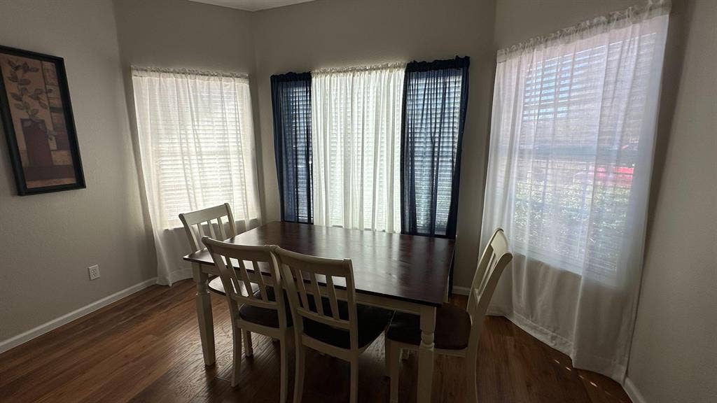 8 BR in Mesa