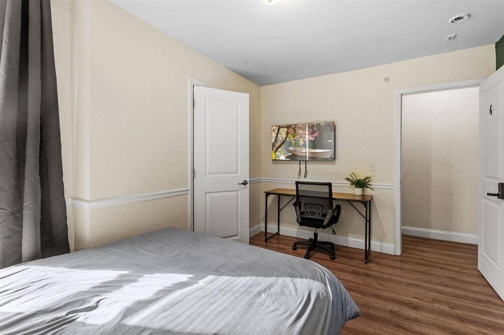 5 BR in Philadelphia