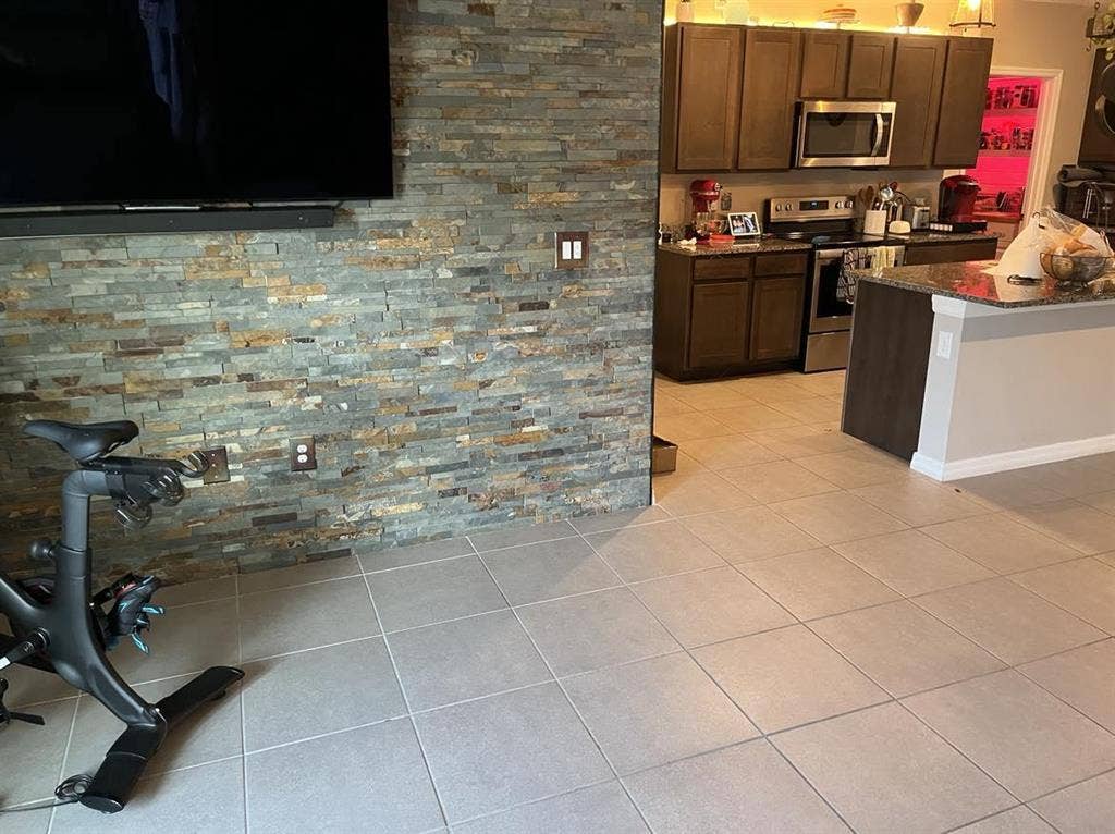 1 BR in Odessa