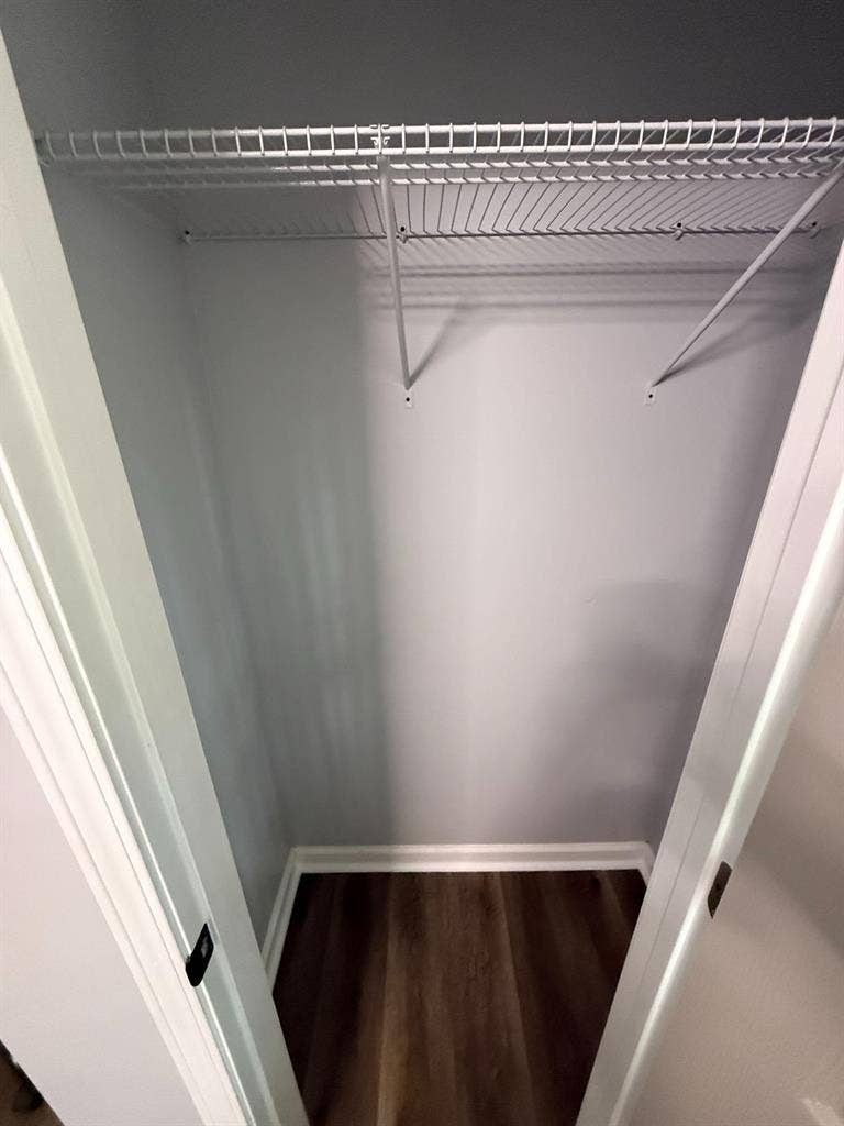 5 BR in East Point