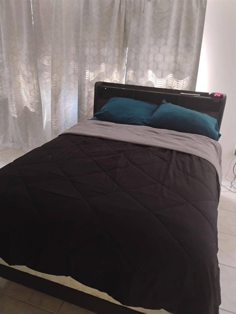 3 BR in Holiday