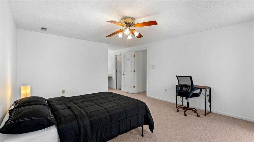 10 BR in Charlotte