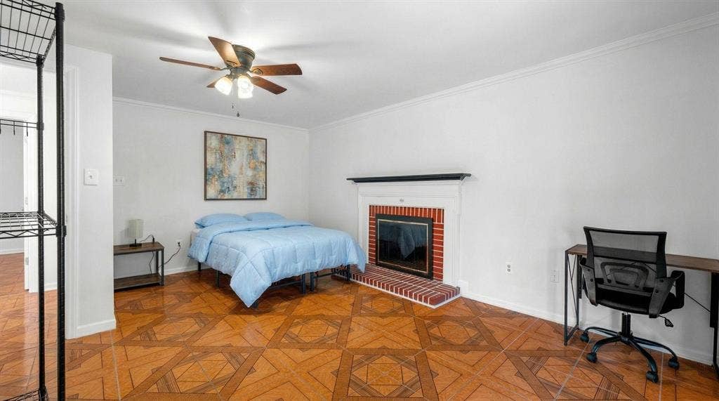 10 BR in Charlotte