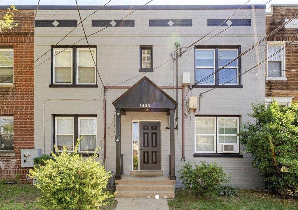 2 BR in Washington