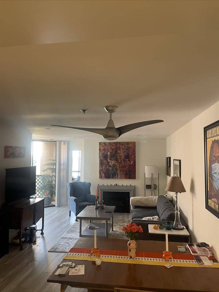 Apartment in hollywood