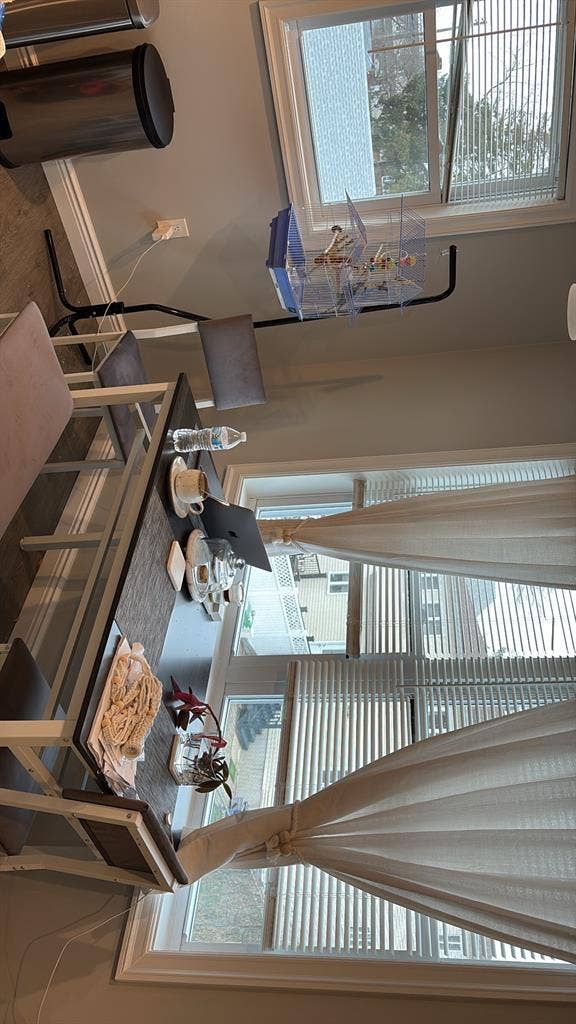 Spacious Room-Renovated Unit!