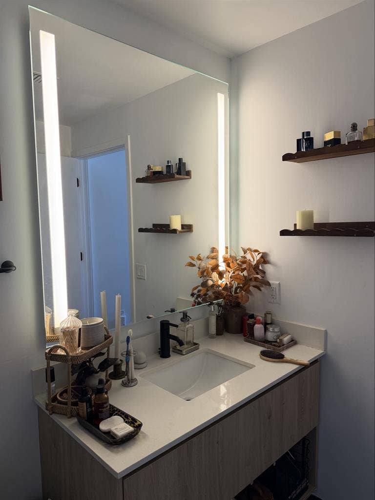 Luxury Apartment Lease Takeover